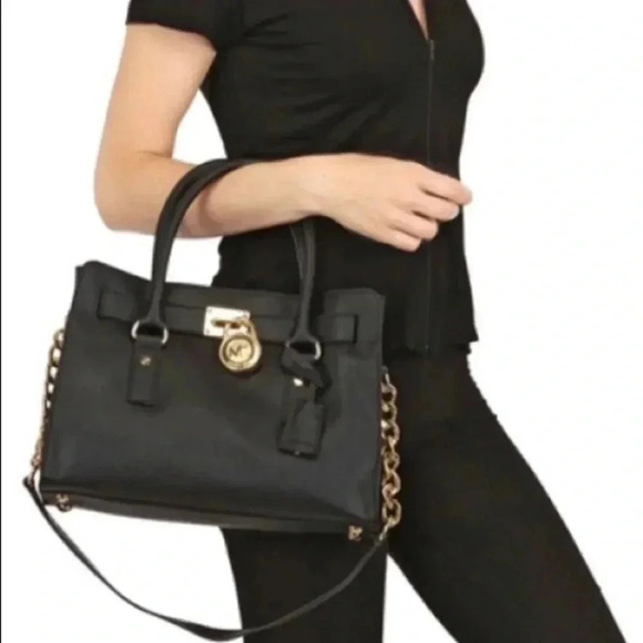 Michael Kors Hamilton Black Medium Handbag - Picture 1 of 8